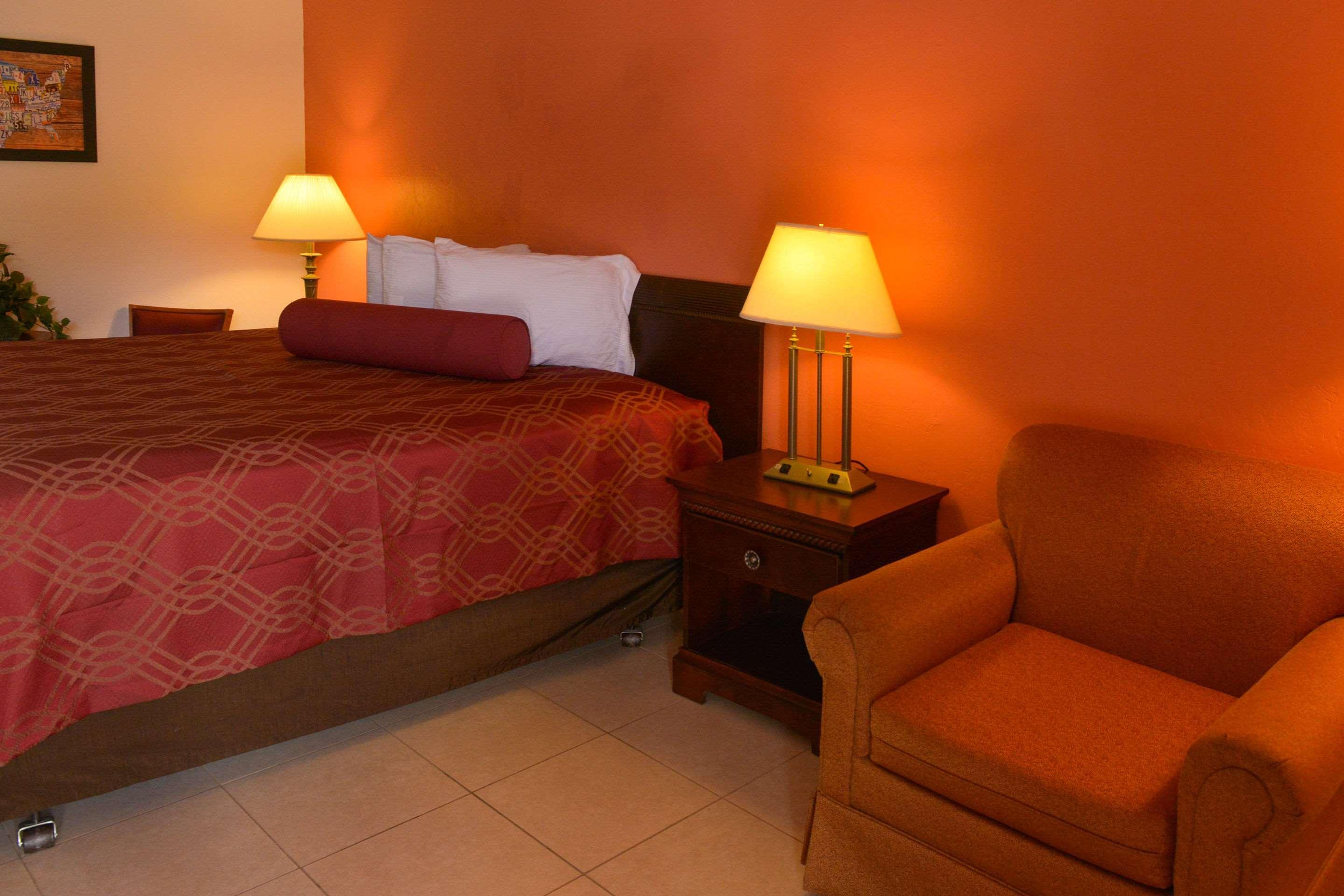 Econo Lodge North Норт-Форт-Майерс Экстерьер фото
