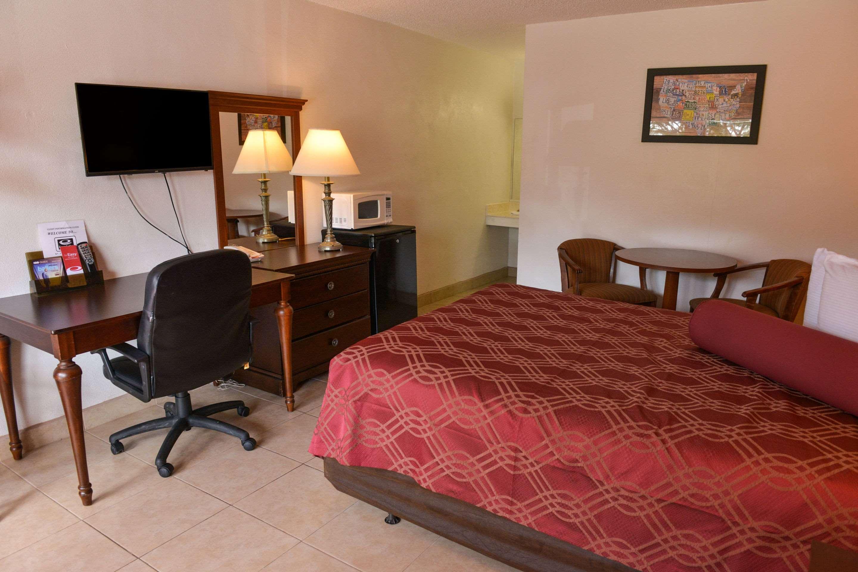 Econo Lodge North Норт-Форт-Майерс Экстерьер фото